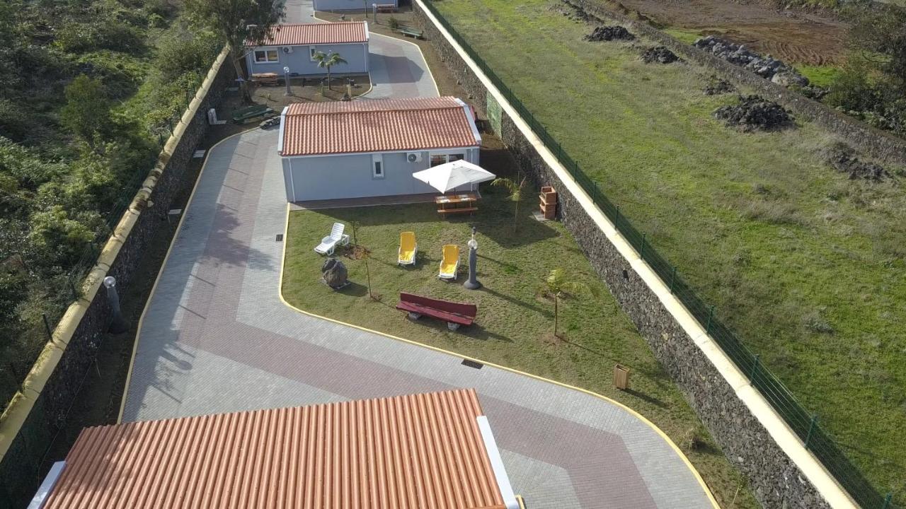 Parrots'Village Rabo de Peixe Kültér fotó