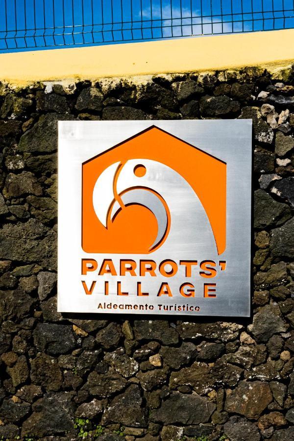 Parrots'Village Rabo de Peixe Kültér fotó